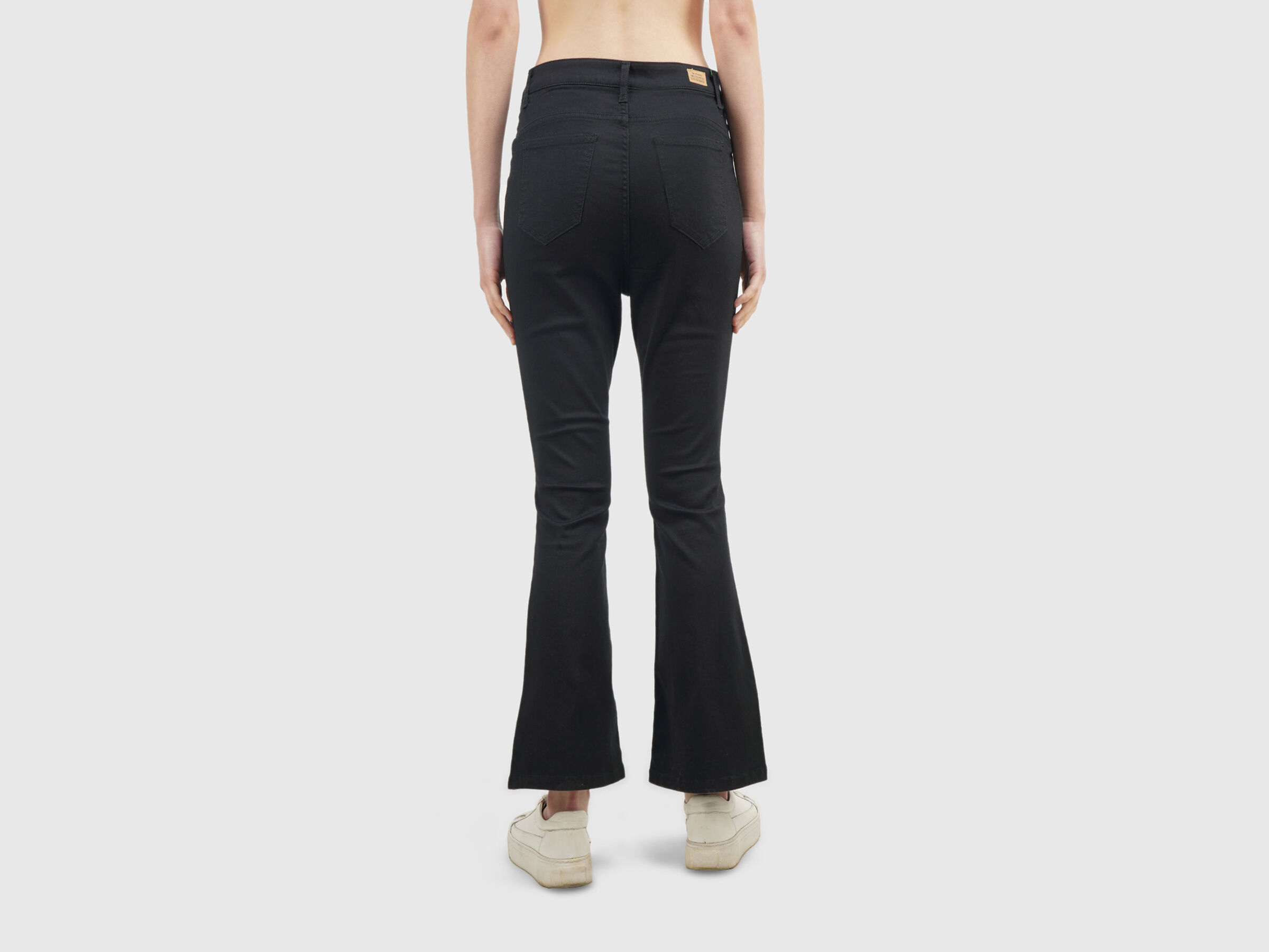 Basic Boot Cut With 5 Pockets - Black image number 3